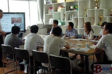 香港盖德科技集团到石家庄职业技术学院进行校企合作洽谈-BIM建筑网