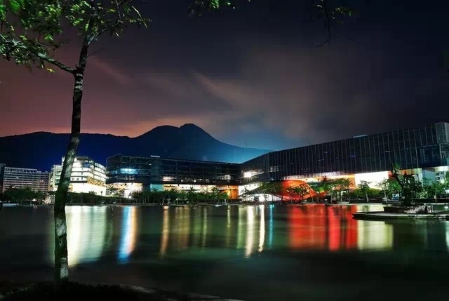 王石：搞环保是面对未来 搞绿色建筑成万科竞争力