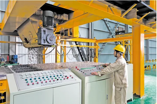 长沙住宅产业工业化：40分钟造面墙6天建层房