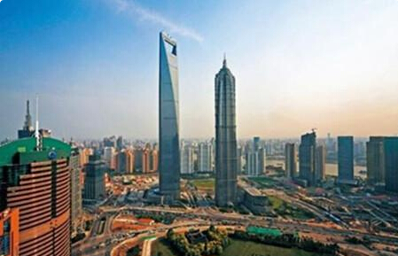 中国结构第一高楼封顶 盘点中国十大高楼