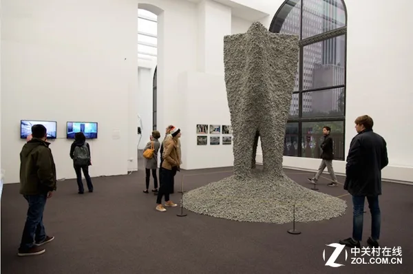 这座3D打印的巨型雕塑竟出自石子和绳子