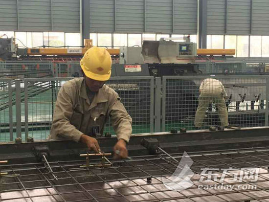 一周“搭”出三层别墅 绿色建筑工业节能省时省事