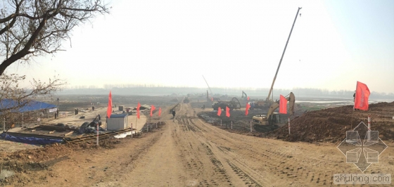 施工人员看“三维BIM电影”建出云龙湖大桥