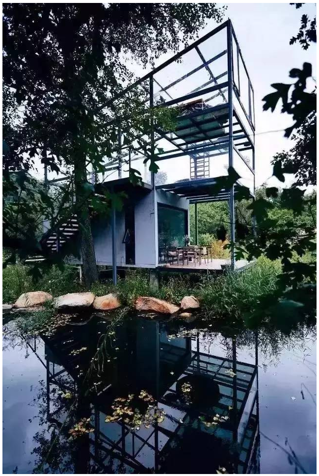 装配式|四个老男孩租下2500亩山谷 用集装箱搭出桃花源地 