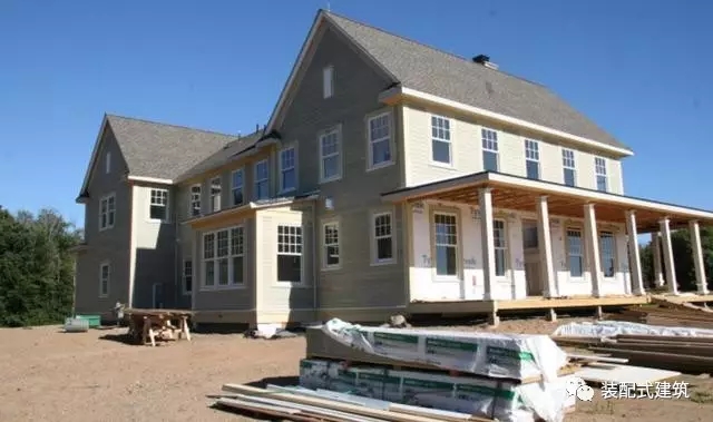 装配式|美国农村盖木屋，保温抗震一级棒，这技术能在国内拿多少工资？