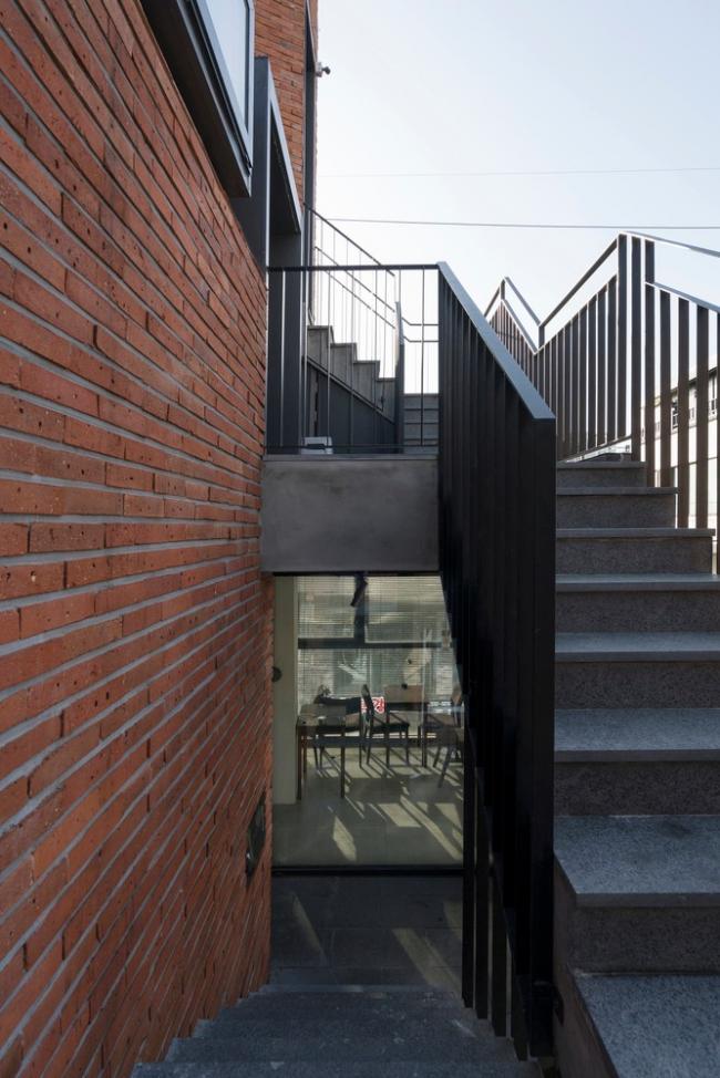 BIM建筑|韩国芒源洞“窄居” / Boundaries architects