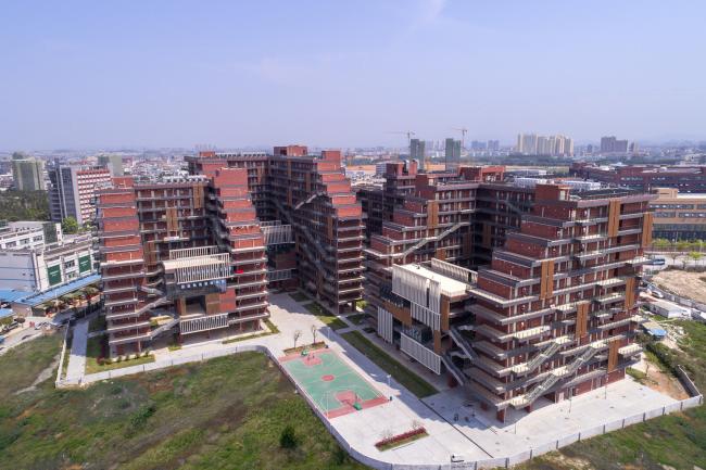 BIM建筑|东莞TP-LINK财产园 / 悉地国际21设计工作室&CIC新营业部