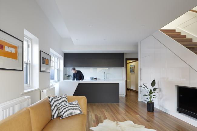 BIM建筑|影子室第 / Nic Owen Architects