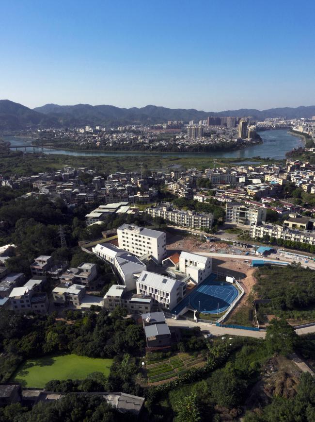 BIM建筑|村中的游乐场——广东省河源市特别教导黉舍