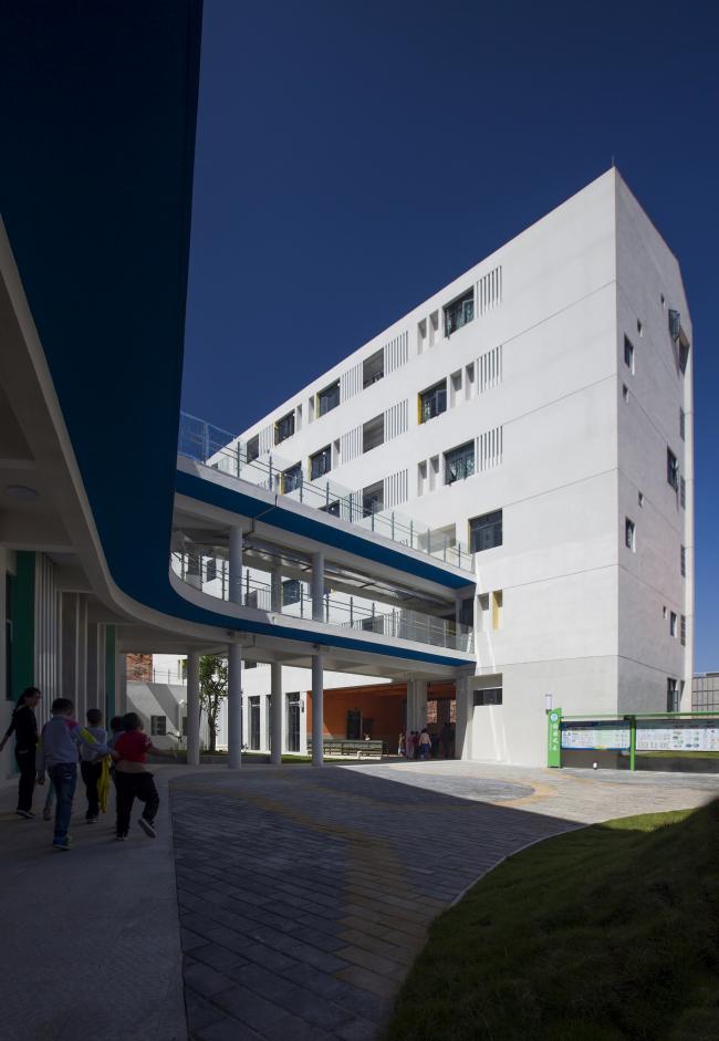 BIM建筑|村中的游乐场——广东省河源市特别教导黉舍