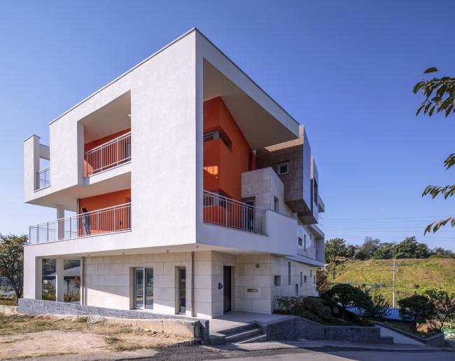 BIM建筑|交织扭合的不仅是建筑与体量，还有曩昔的时间和现在 / DIDI建筑工作室