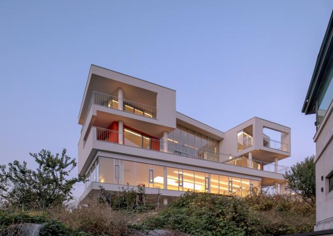 BIM建筑|交织扭合的不仅是建筑与体量，还有曩昔的时间和现在 / DIDI建筑工作室