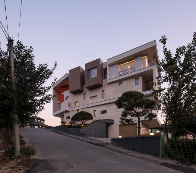 BIM建筑|交织扭合的不仅是建筑与体量，还有曩昔的时间和现在 / DIDI建筑工作室