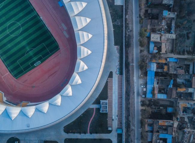 BIM建筑|临夏奥体中间运动场 / 杜兹设计