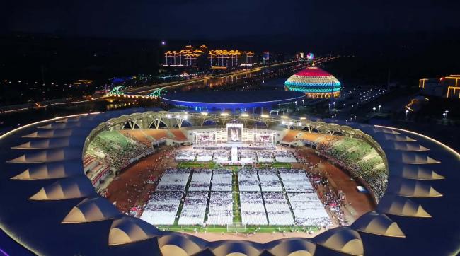 BIM建筑|临夏奥体中间运动场 / 杜兹设计