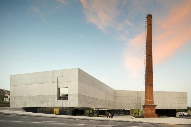 BIM建筑|寻回建筑本真的葡萄牙艺术中间/AND-RE建筑师事务所