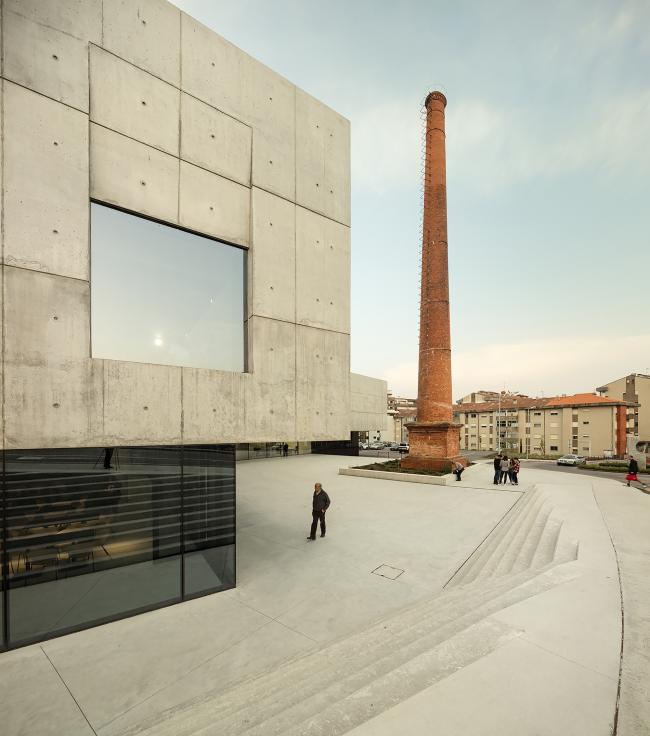 BIM建筑|寻回建筑本真的葡萄牙艺术中间/AND-RE建筑师事务所