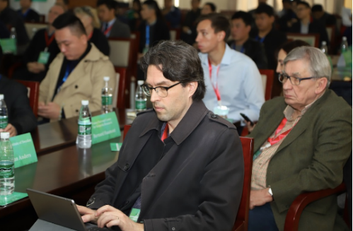 装配式|海内外专家齐聚高新区，共商绿色住建产业发展