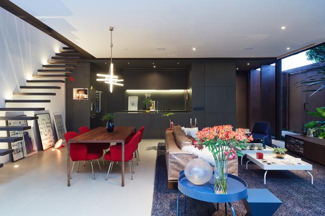 BIM建筑|清透现代的玻璃盒子/巴西盒子室第