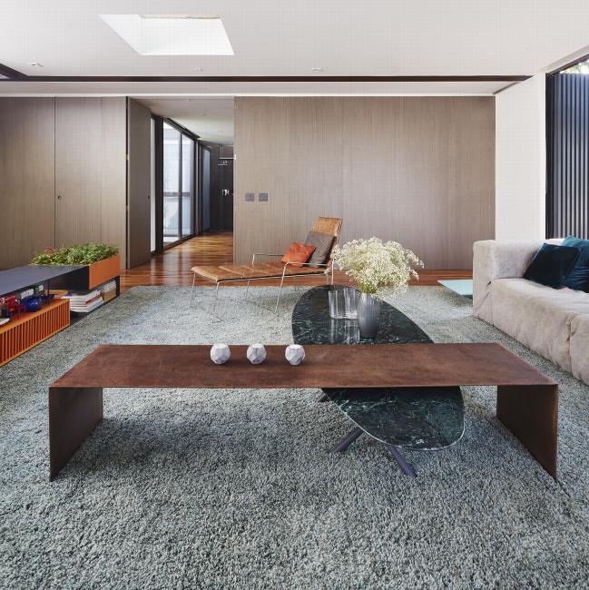 BIM建筑|清透现代的玻璃盒子/巴西盒子室第