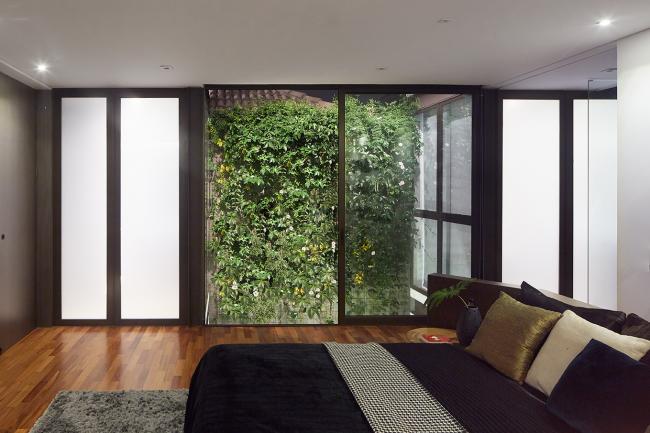 BIM建筑|清透现代的玻璃盒子/巴西盒子室第