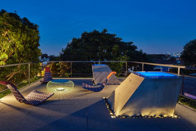 BIM建筑|清透现代的玻璃盒子/巴西盒子室第