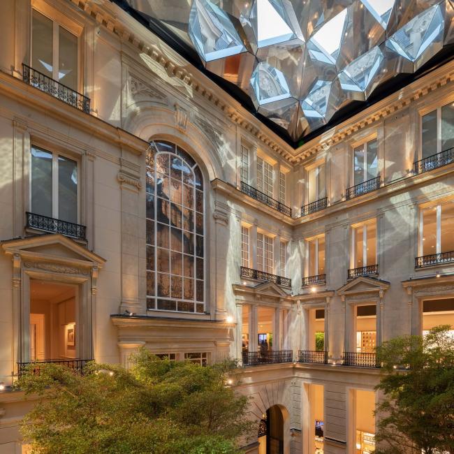 BIM建筑|苹果喷鼻榭丽舍年夜街店 / 福斯特建筑事务所设计