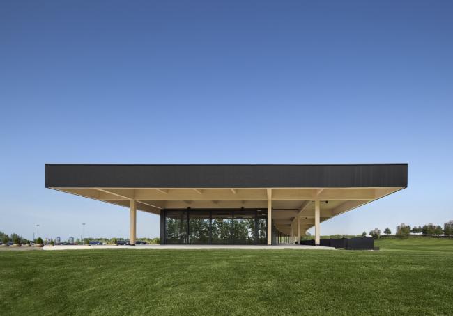 BIM建筑|加拿年夜蒙特利尔高端高尔夫俱乐部会所 / Architecture49