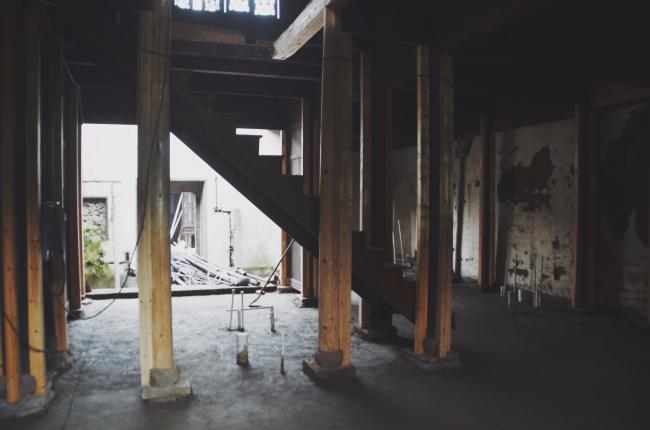 BIM建筑|觀芷·翠陌平易近宿酒店 /卧野空间设计