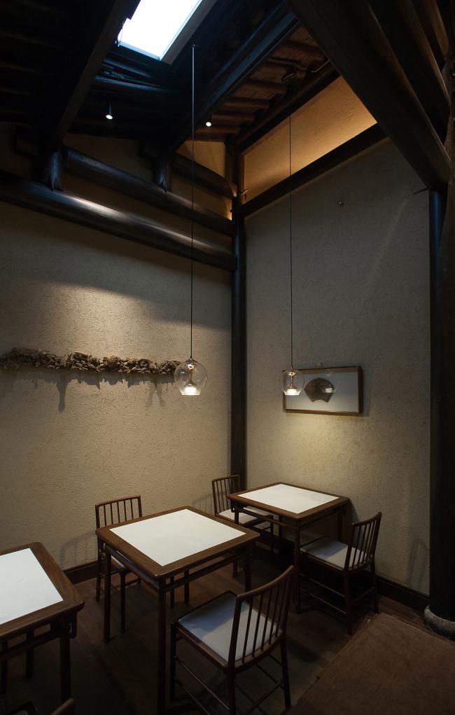 BIM建筑|觀芷·翠陌平易近宿酒店 /卧野空间设计