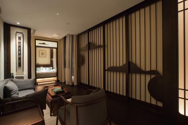 BIM建筑|觀芷·翠陌平易近宿酒店 /卧野空间设计