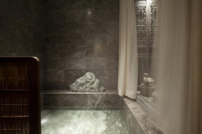 BIM建筑|觀芷·翠陌平易近宿酒店 /卧野空间设计