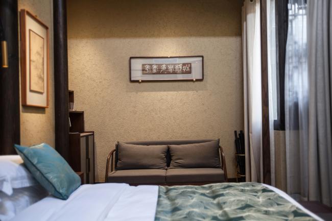 BIM建筑|觀芷·翠陌平易近宿酒店 /卧野空间设计