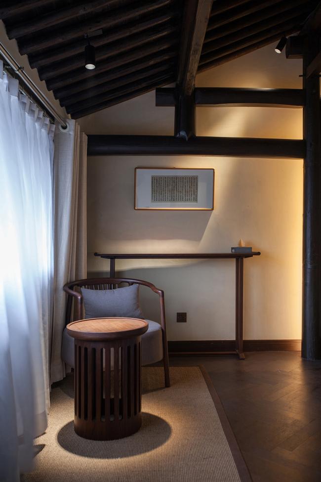 BIM建筑|觀芷·翠陌平易近宿酒店 /卧野空间设计