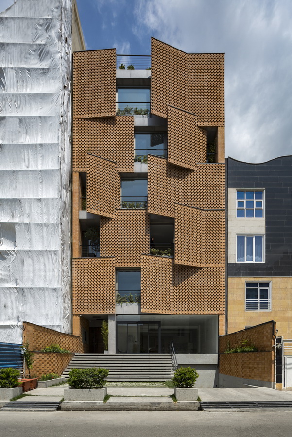 BIM建筑|以空间划分空间：伊朗Saadat Abad公寓楼