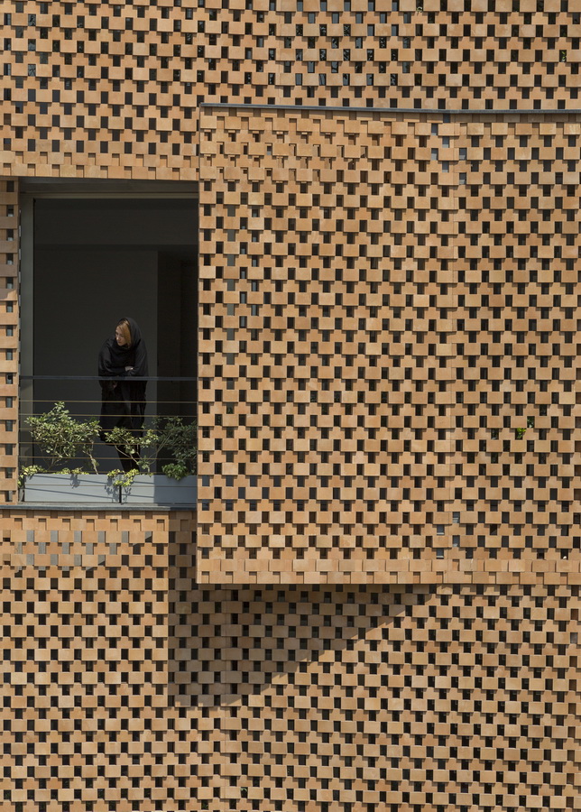 BIM建筑|以空间划分空间：伊朗Saadat Abad公寓楼