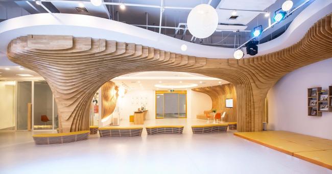 BIM建筑|石家庄“U米 ● play”儿童教导戏剧艺术中间 / 非静止建筑设计