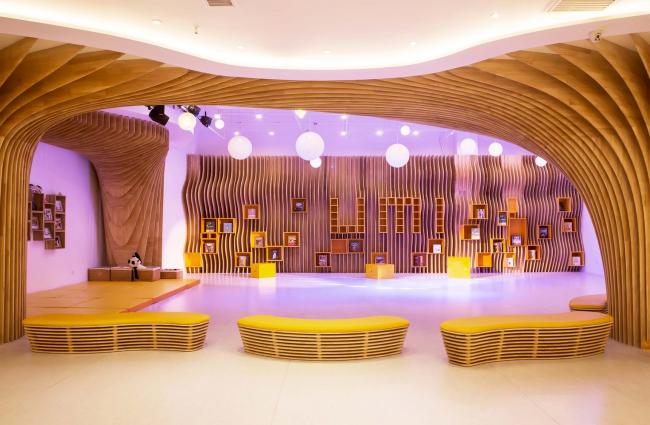 BIM建筑|石家庄“U米 ● play”儿童教导戏剧艺术中间 / 非静止建筑设计