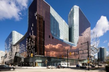 BIM建筑|热光摇曳的温哥华酒店娱乐中间-BIM建筑网