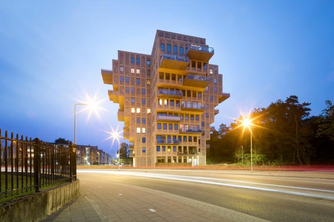 BIM建筑|垂直悬挑的“漂亮景致”：荷兰Belvedere 年夜楼 / René van Zuuk Architects