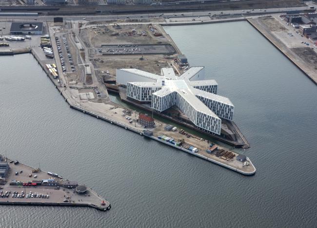 BIM建筑|八角星的体量外形好像伸向世界的灵敏触角/丹麦结合国城办公中间年夜楼