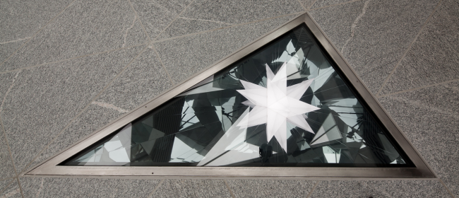 BIM建筑|披鳞片形如折纸屋顶的海港储蓄银行/3XN建筑师事务所