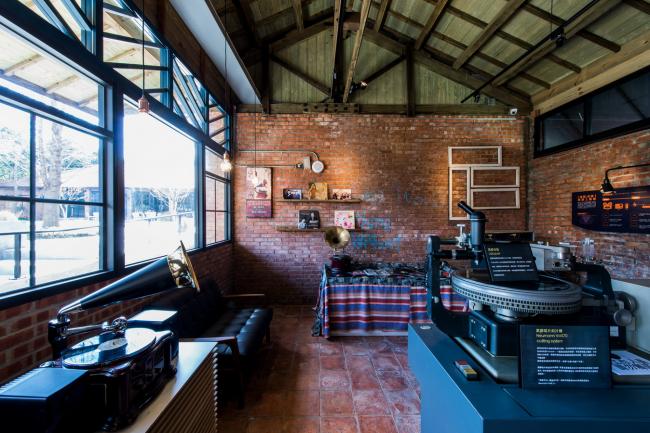 BIM建筑|穿越记忆之墙的文化容器之二：阳明山美军俱乐部 / 黄巢设计团队