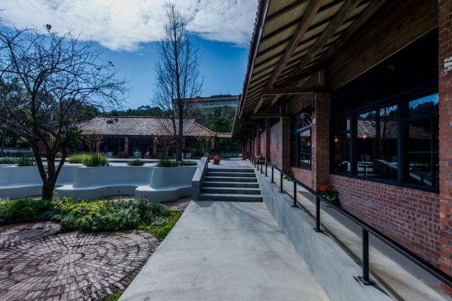 BIM建筑|穿越记忆之墙的文化容器之二：阳明山美军俱乐部 / 黄巢设计团队