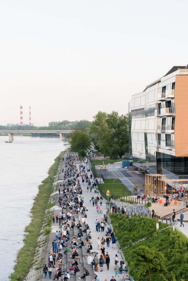 BIM建筑|如潮汐般曲意活动：潮汐和华沙荡舟协会年夜楼