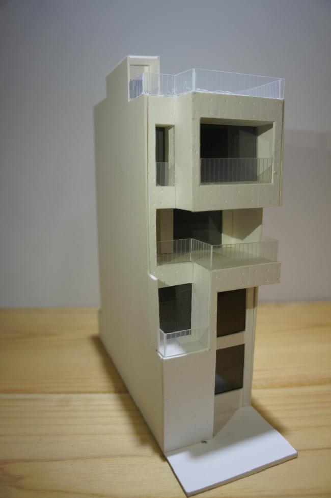 BIM建筑|孑然矗立，守护家人的“F”之家