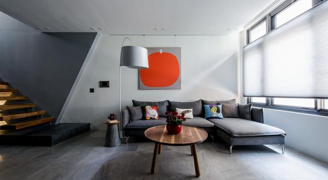 BIM建筑|孑然矗立，守护家人的“F”之家