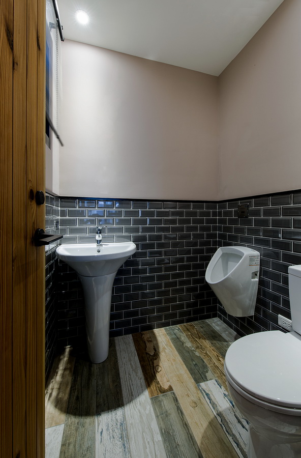 BIM建筑|孑然矗立，守护家人的“F”之家