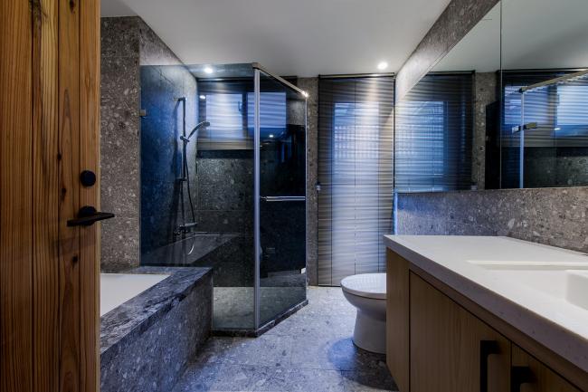 BIM建筑|孑然矗立，守护家人的“F”之家