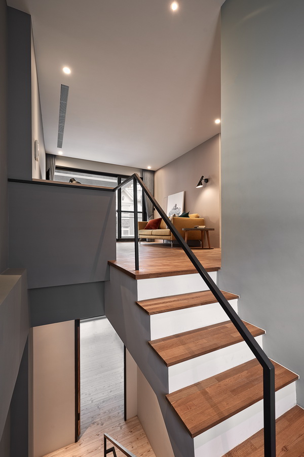 BIM建筑|孑然矗立，守护家人的“F”之家